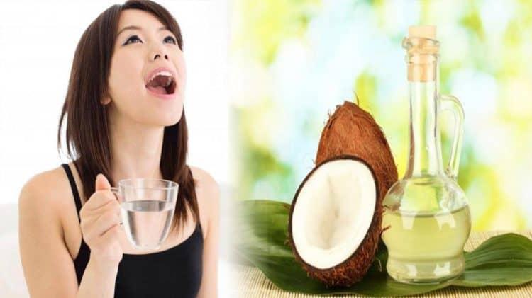 Cách chăm sóc răng miệng bằng dầu dừa