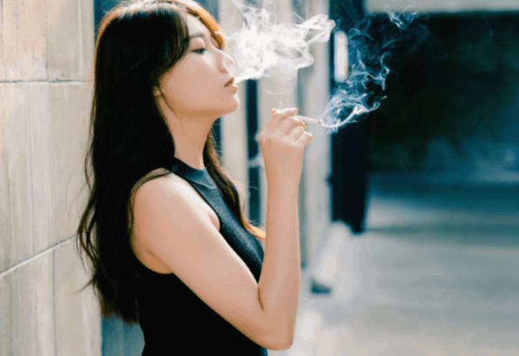 hut_thuoc_la_qua_nhieu