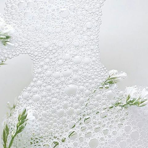 Làm sạch là bước không thể thiếu vào quy trình dưỡng da ban đêm