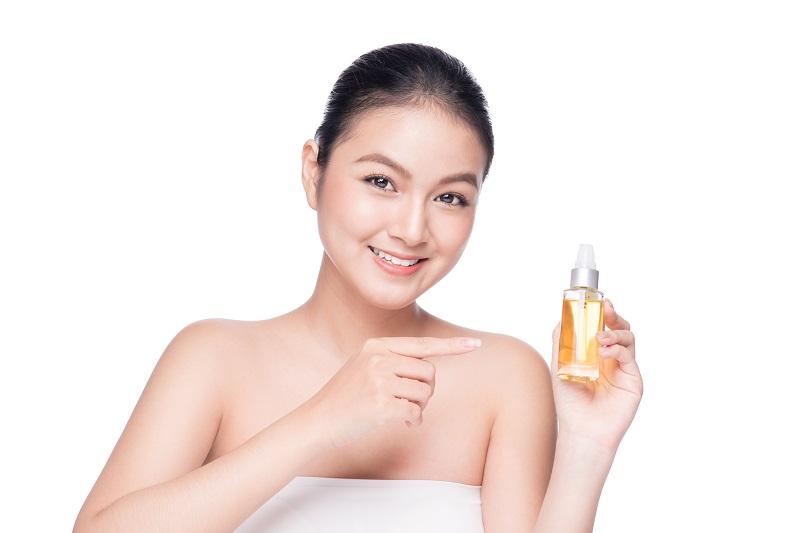 công dụng dầu oliu dưỡng da