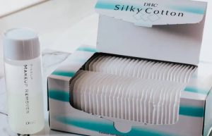 Dùng nước tẩy trang đúng cách