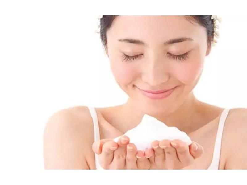 Sữa rửa mặt cho da dầu mụn hiện nay đã được cải tiến rất nhiều