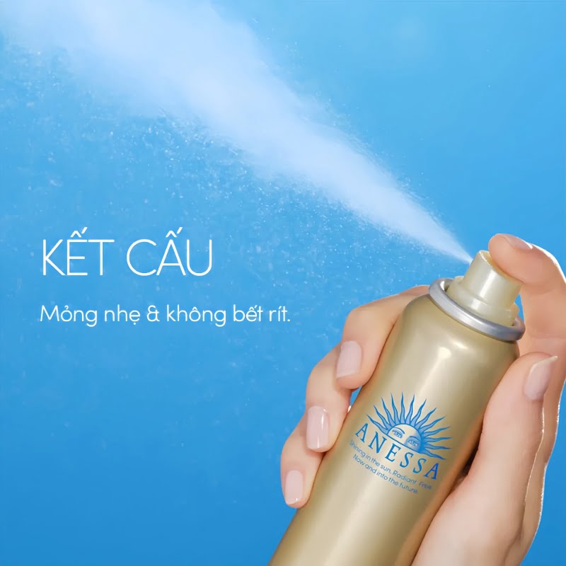 Xịt chống nắng Anessa