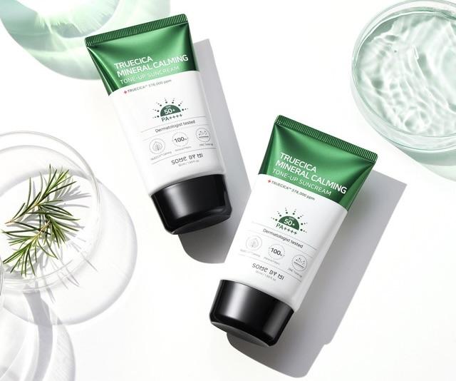 Kem chống nắng Some By Mi Truecica Mineral