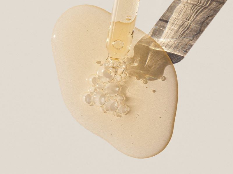 Tinh chất vitamin C có nồng độ hợp lý từ 8 - 20% Acid L-ascorbic