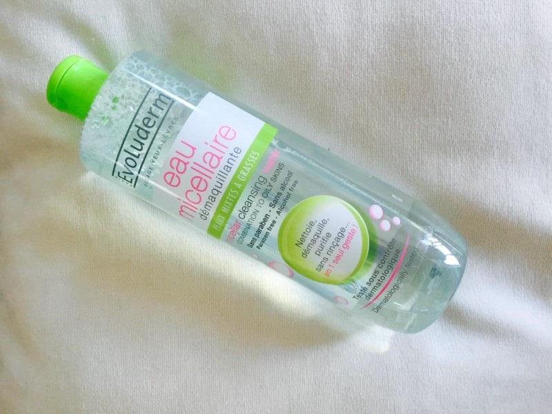 Nước tẩy trang cho da mụn ẩn Evoluderm Eau Micellaire Cleansing Water