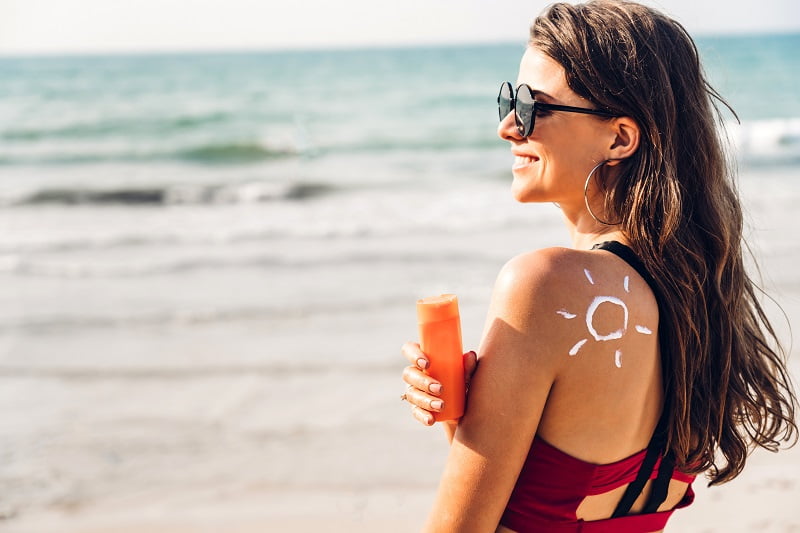 Kem chống nắng trắng da giúp bảo vệ da hiệu quả