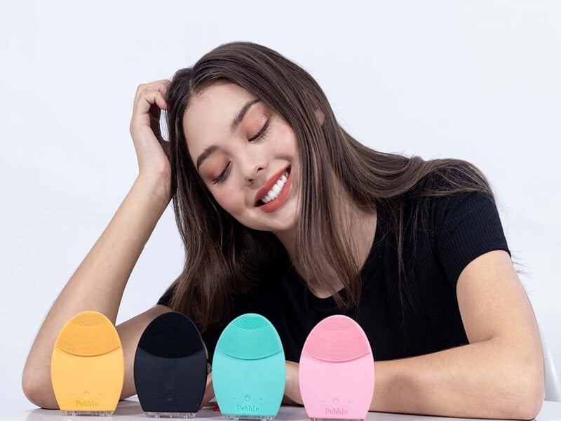 Máy rửa mặt massage Pebble Lisa chống nước