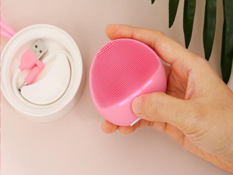 Máy rửa mặt Halio Sensitive công nghệ Sonic Wave