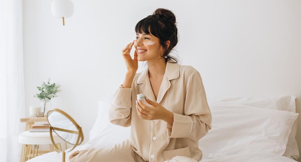 Tác dụng của việc chăm sóc da cả ngày và đêm