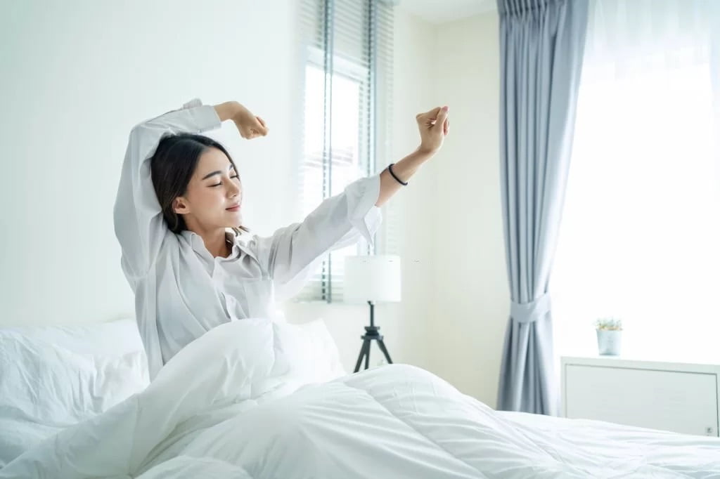 Ngủ đủ giấc cũng là cách cải thiện da