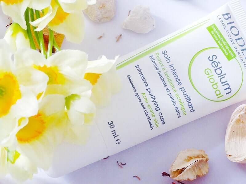 Thành phần đa dạng trong sản phẩm trị mụn viêm đỏ của nhà Bioderma