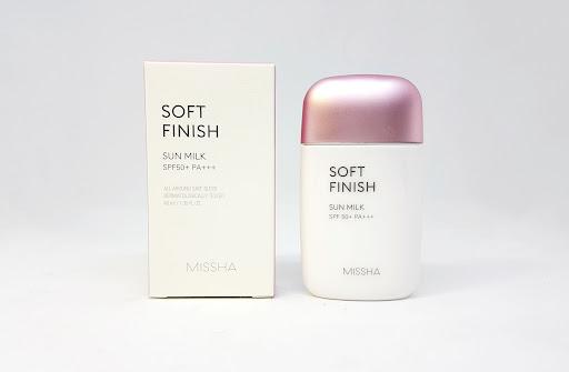 Kem chống nắng All-around Safe Block Soft Finish Sun Milk 70ml - Missha